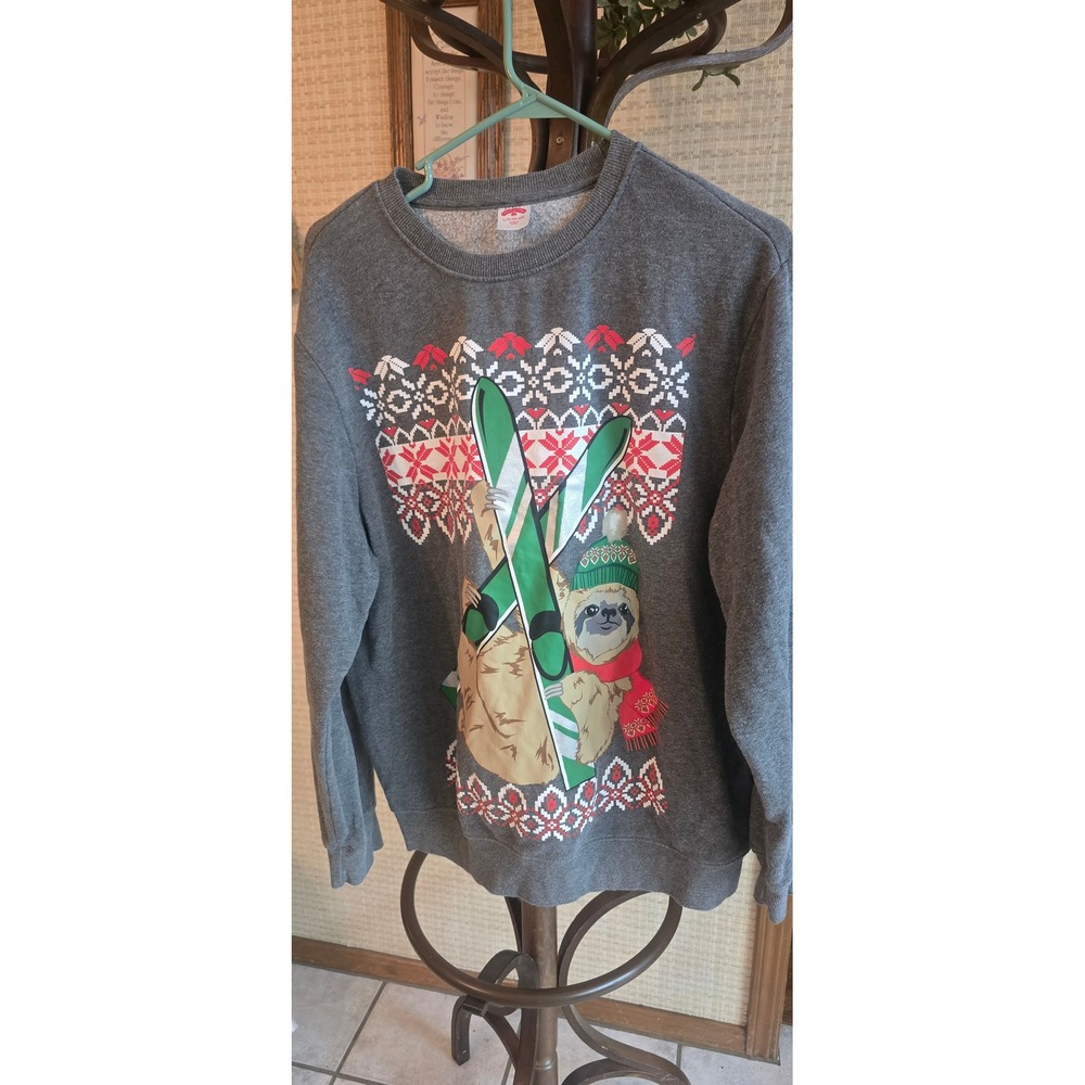 Holiday Time Sloth Skiing Christmas Sweatshirt Gray Fair Isle Mens Large 42-44